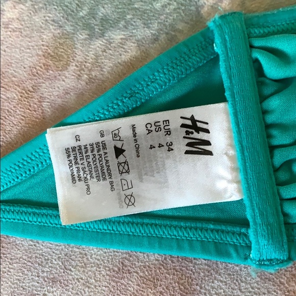 XS Boho macrame knot halter bikini top - H&M - Picture 3 of 5